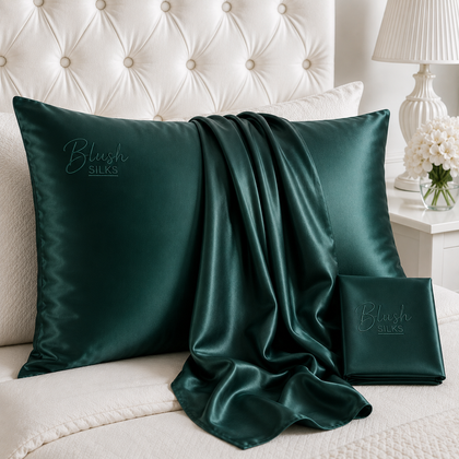 22 momme mulberry silk pillowcase in emerald green by Blush Silks